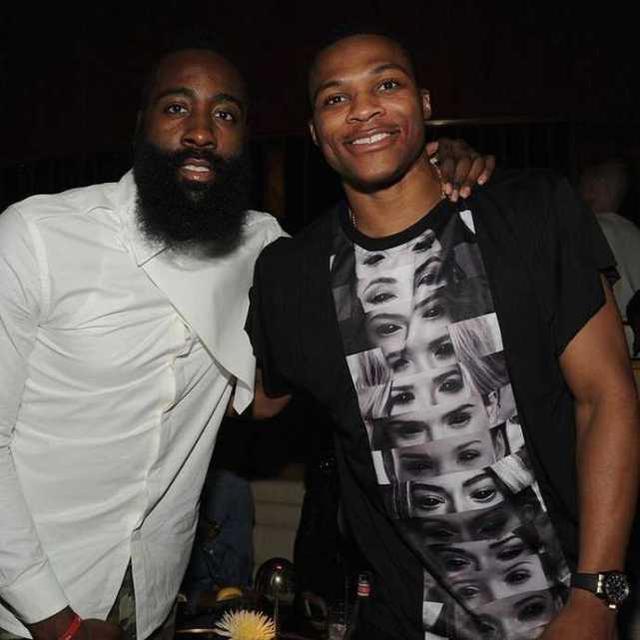 半场战报：罗马0-1那不勒斯，内雷斯反击单刀破门（半场快讯：罗马0-1那不勒斯，内雷斯反击单刀建功）