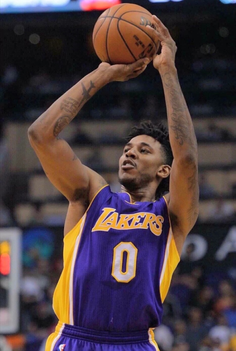 世体：罗克未能赢得解放者杯，巴萨错失协议中100万欧的奖金（世体：罗克无缘解放者杯冠军，巴萨无法拿到协议中的100万欧奖金）