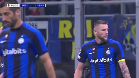 巴萨梅西关键助攻助球队获胜（梅西献关键助攻 巴萨告捷）