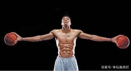 梅开二度，弗格森成为第3位代表意大利球队欧战进球的爱尔兰人（弗格森梅开二度，成第三位代表意大利球队在欧战进球的爱尔兰球员）