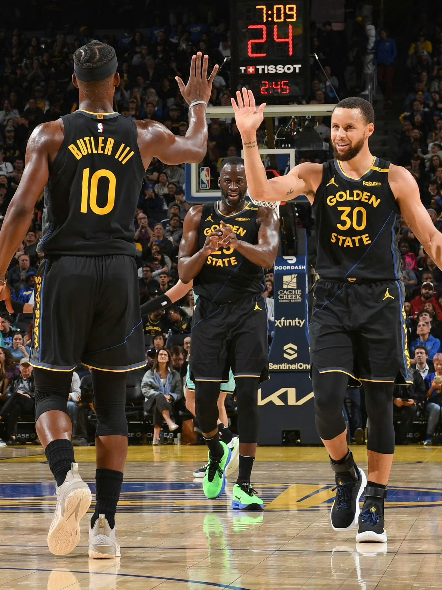 辽宁选手刘爽全国残特奥会赛艇项目独揽两金（辽宁选手刘爽在全国残特奥会赛艇项目包揽两金）