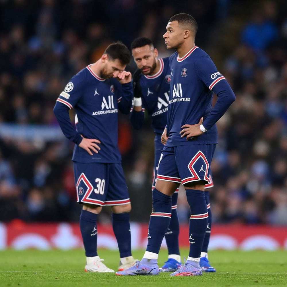 这队进攻端火力全开（这支球队进攻火力爆棚）