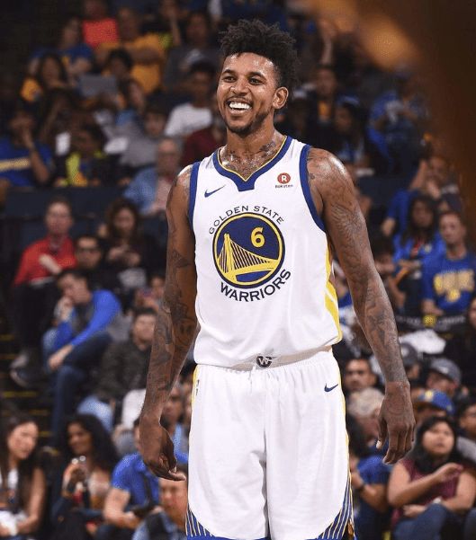 记者：若圣地亚哥不离队，米兰冬窗不能引进新前锋（记者：圣地亚哥若留队，米兰冬窗无法签下新前锋）