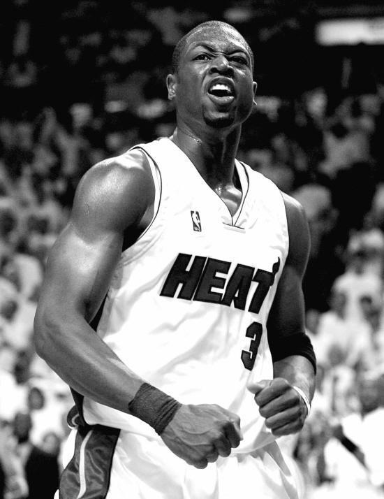 乌度卡调整首发，火箭转败为胜，或许这就是最好的首发阵容（乌度卡变阵见效，火箭由败转胜，这或是最佳首发组合）