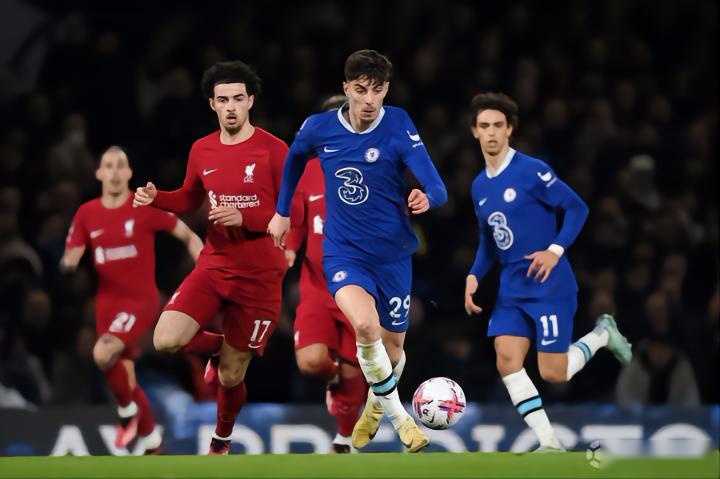 阿森纳1-2遭绝杀+利物浦3-3被绝平，曼城3-0，英超最新积分榜出炉（阿森纳1-2遭补时绝杀、利物浦3-3被读秒扳平；曼城3-0，最新英超积分榜出炉）