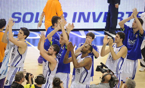 卡列洪：孔蒂和萨里很像总是重复枯燥训练，但这么做效果很好（卡列洪：孔蒂与萨里风格相近，枯燥的重复训练成效显著）