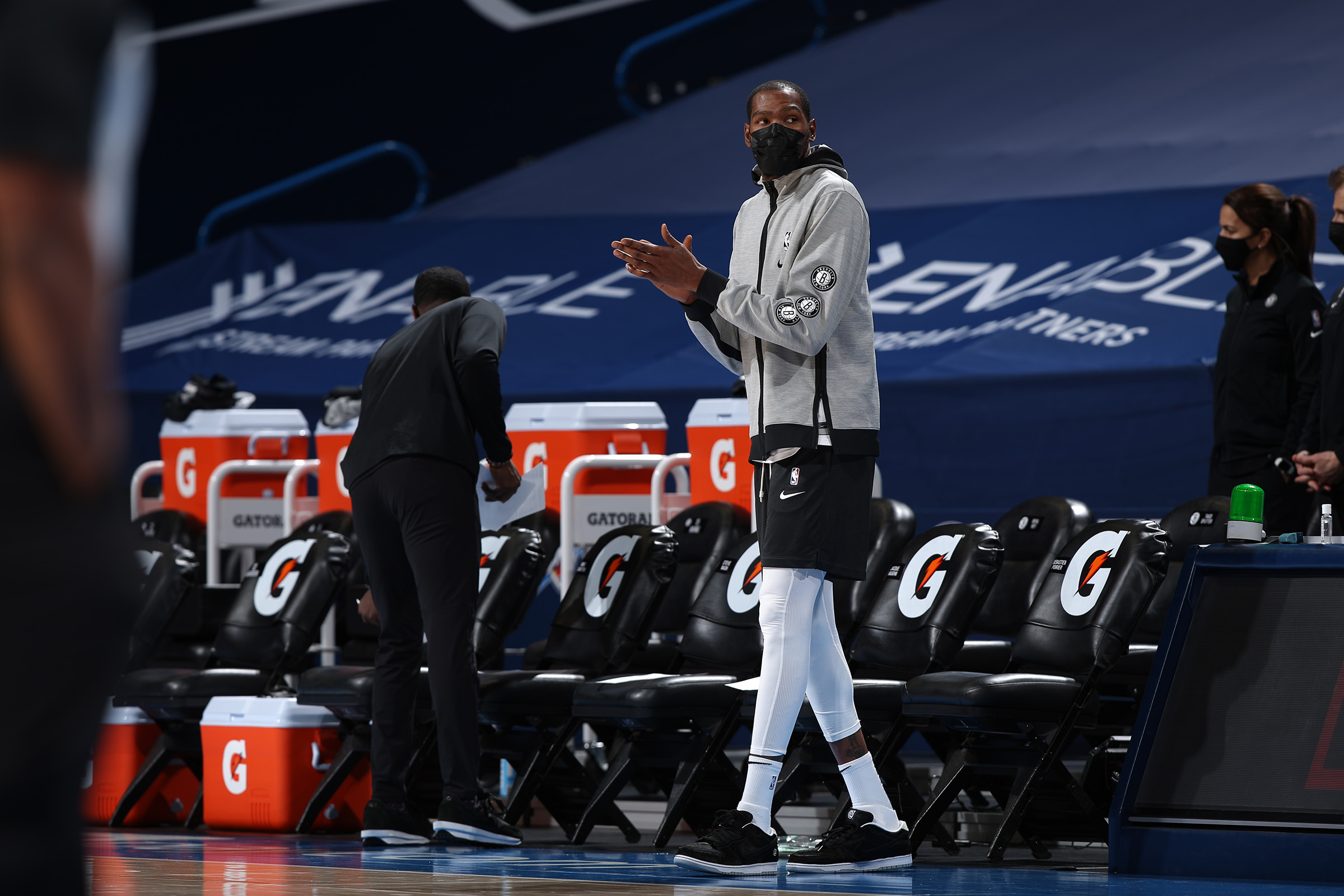 U22国足12月集训并参加U23亚洲杯29人名单：王钰栋、徐彬入选（U22国足公布12月集训暨U23亚洲杯29人名单：王钰栋、徐彬在列）