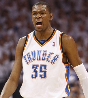 科尔：无论库明加走还是留，都希望他兑现自己的最高天赋（科尔：不论库明加去留，只希望他释放全部潜能）